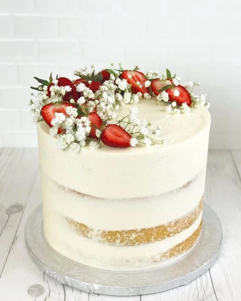Minimalist Naked Cake